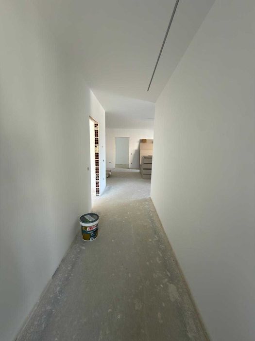 Moradia T4 geminada, térrea, com jardim e garagem em Condeixa-a-Nova