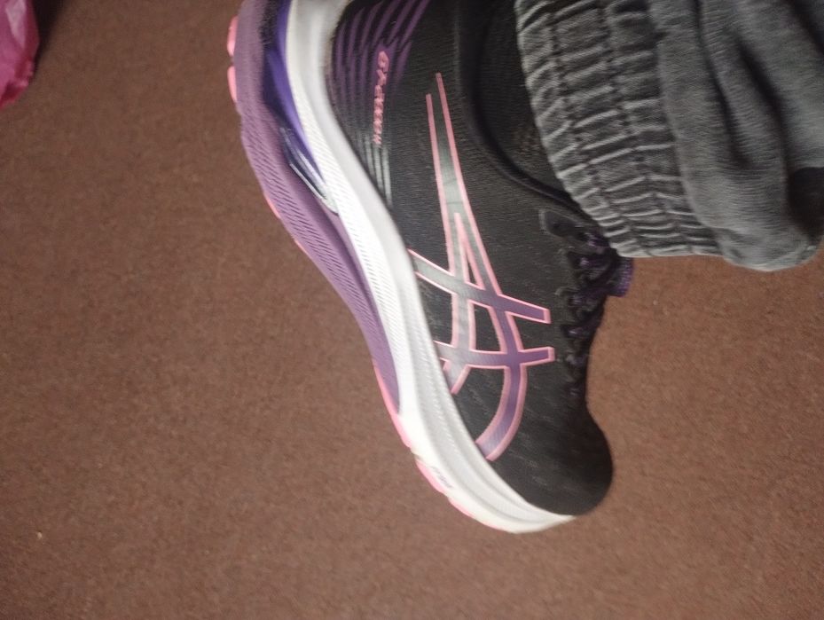 Кросівки Asics 41