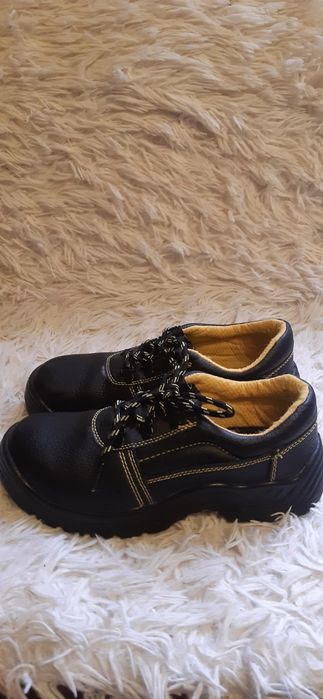 Чоботи робочі з залізним носком