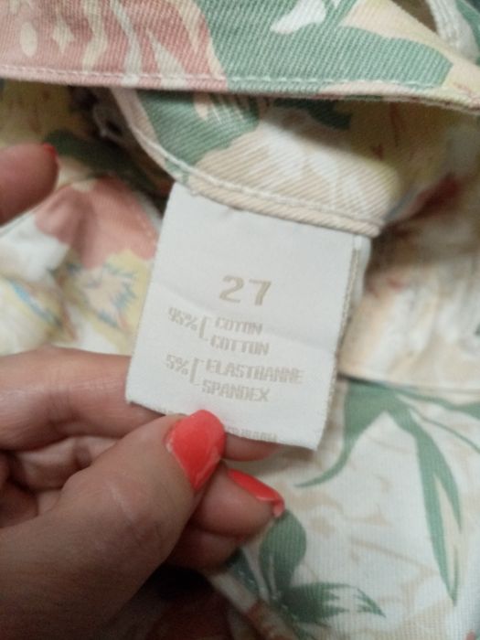 Spodnie z rozmiaru 27