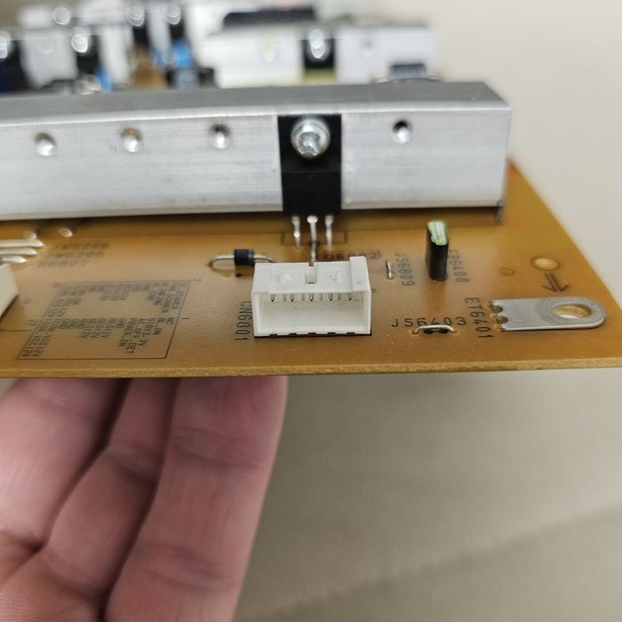 zasyłacz mocy Sony KD-55XG 8096 części