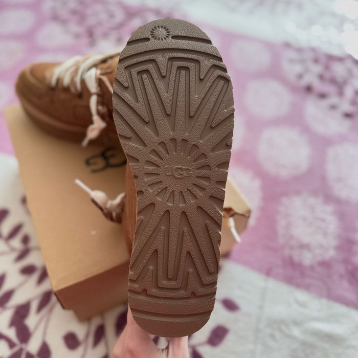 Кросівки Ugg Lo Lowmel chestnut  р. US7 (38) 24 см