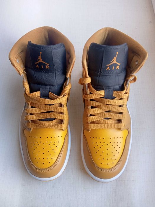 Buty Nike Jordan 1 r 37.5