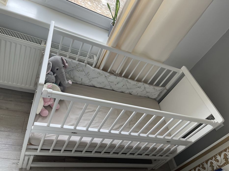 Дитяче ліжечко колиска з матрацом