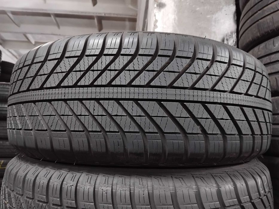 Pneu Goodyear 215/60 R16C 103/101T 6PR 3PMSF | Cargo Ultra Grip