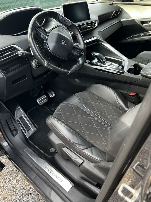 Peugeot 3008  2.0 д