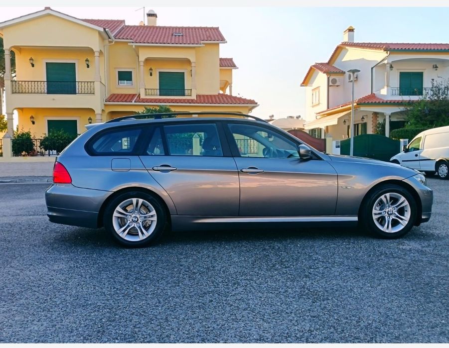 BMW 318d Touring (Carrinha) – Modelo 2010