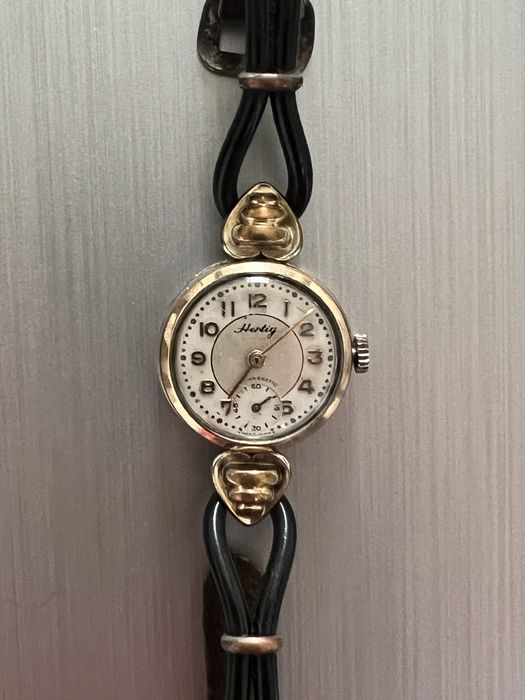 Raro Relogio HERTIG Vintage Suiço.