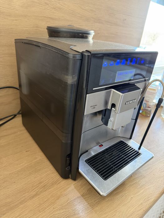 Ekspres do kazy Siemens EQ 6 plus s700