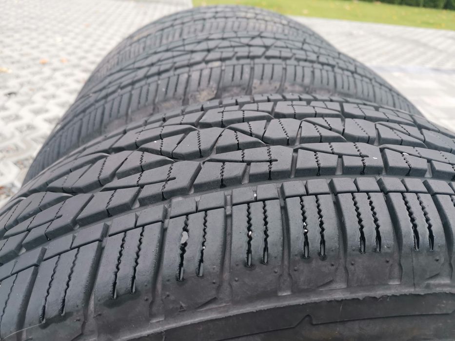 Opony firestone r18