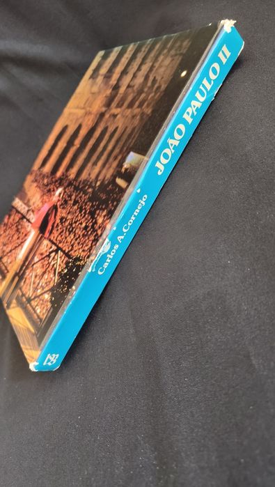 Livro "João Paulo II ou o valor da vida humana", de Carlos A. Cornejo