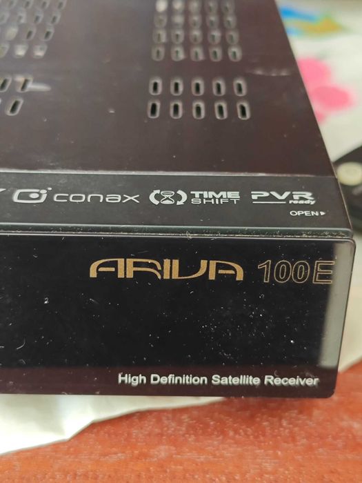 Receptor Satélite Ferguson Ariva 100E