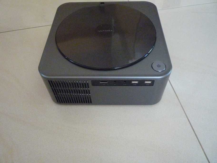 Projektor Ultimea P40 + zestaw