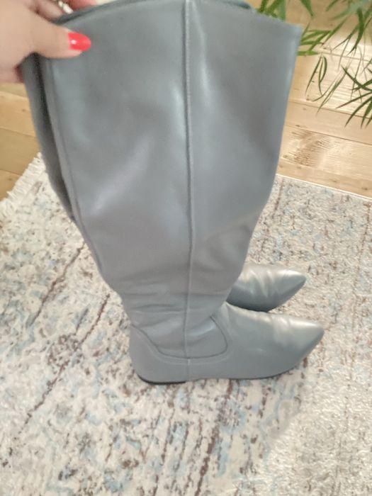 Чобітки жіночі шкіряні