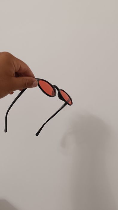 Óculos lente vermelha