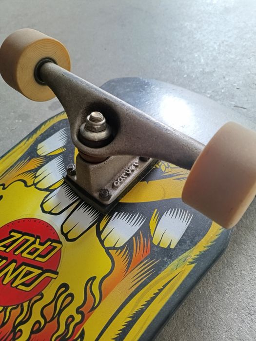 Santa Cruz / Carver