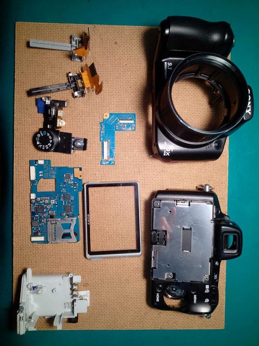 SONY DSC-H50 /// Wiele części