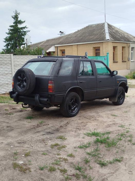 Продам Opel Frontera!В Харькове!!!