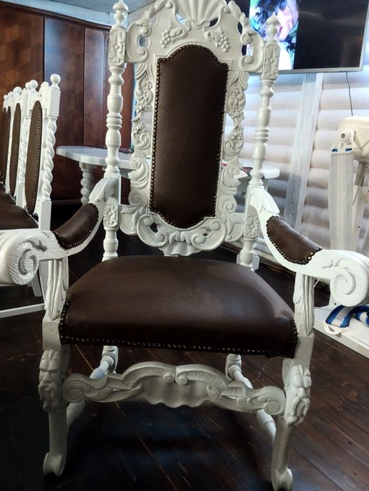 Стіл з стільцями з масиву дуба