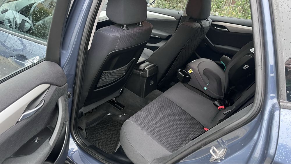 BMW X1  18d sDrive