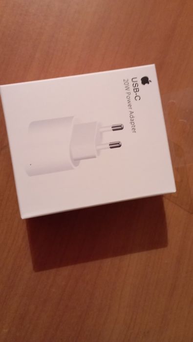 Original USB-C 20W Power Adapter for iPhone64171289312643120