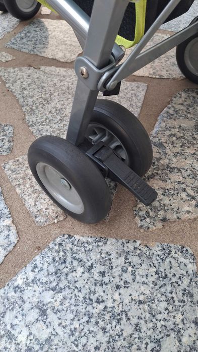 Carrinho de passeio64343215008515124