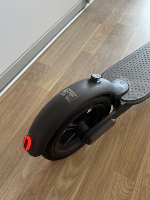 Електросамокат Xiaomi M365/чорний