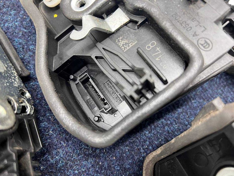 Замок дверний передній задній BMW F20 F21 F30 F31 F32 F34 F36 F10 F01