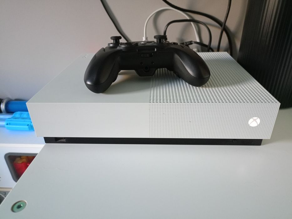 Xbox one s all digital Tb Siemianowice Śląskie •