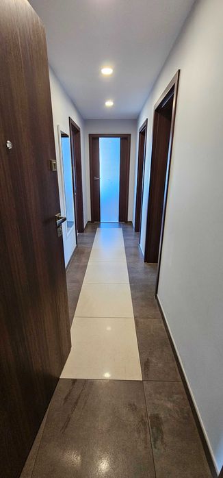 Sprzedam mieszkanie 3 pokojowe z garażem w centrum Nekli