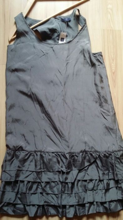 Sukienka Gap nowa rozm. 40