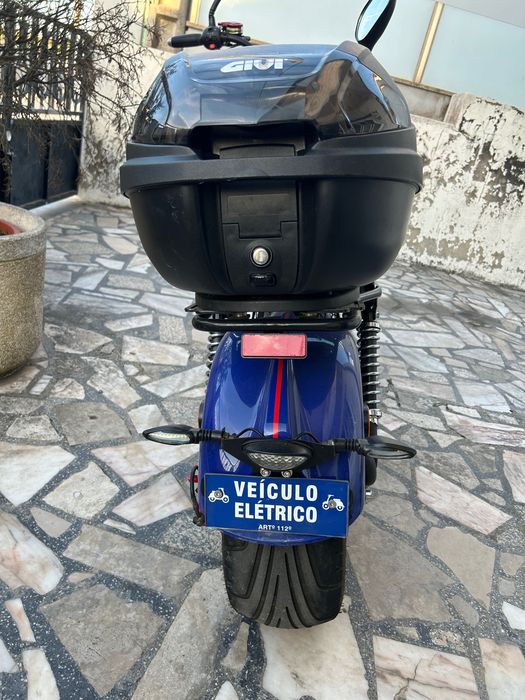 Vendo scooter eletrica