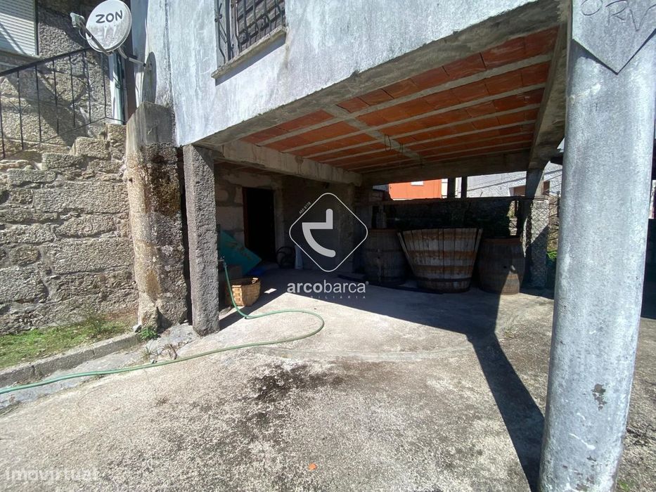 Moradia T4 - Paçô - Arcos de Valdevez