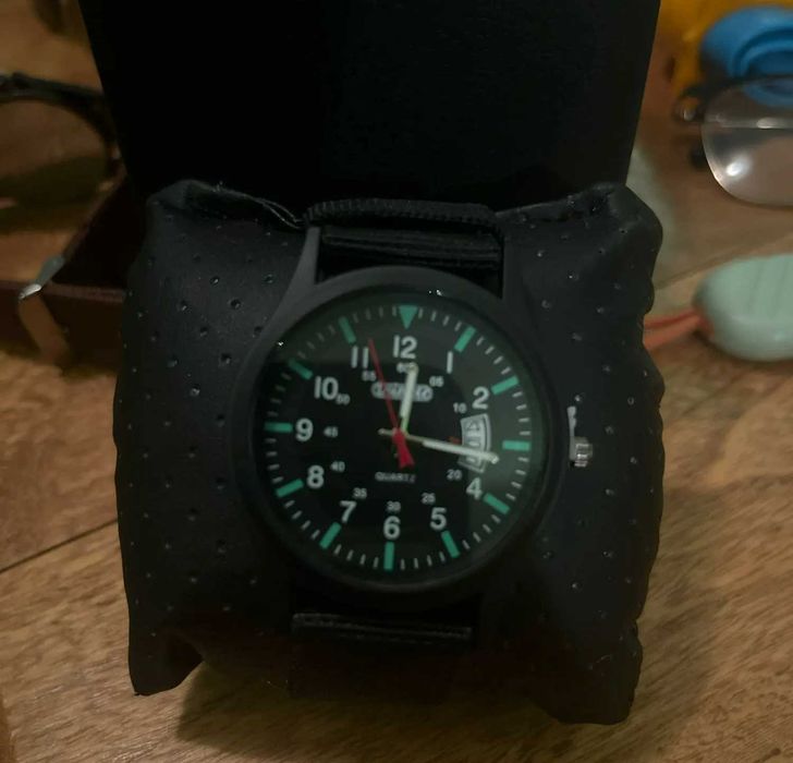 Модные мужские наручные часы с нейлоновым ремешком и календарем