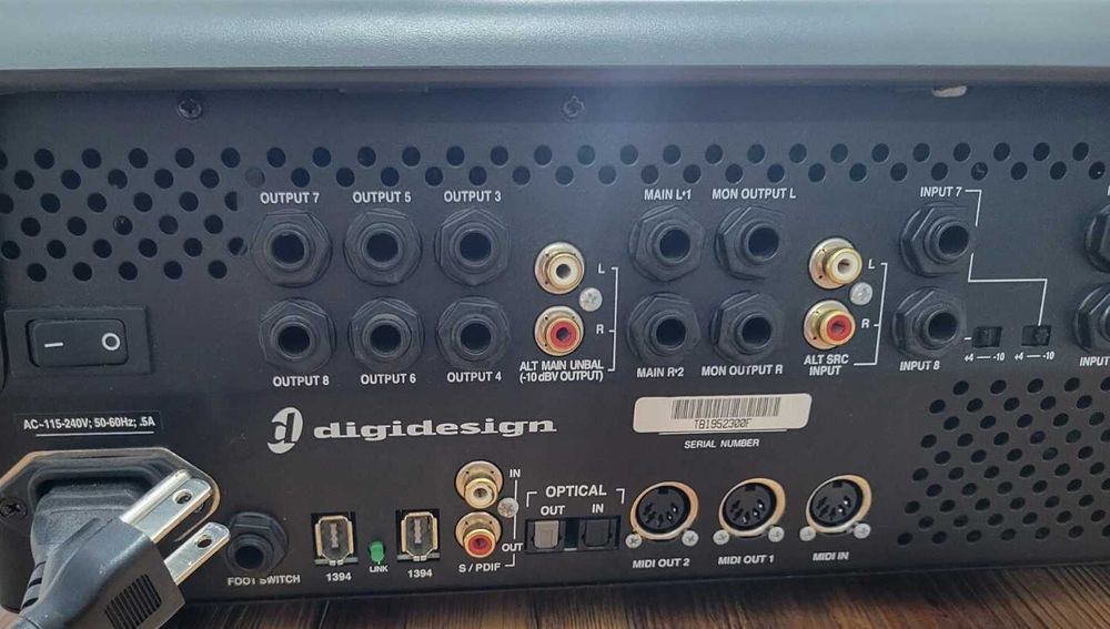 Mesa Digitech DIGI 002Console463211038906798082