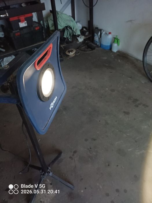 Halogen firmy forsch