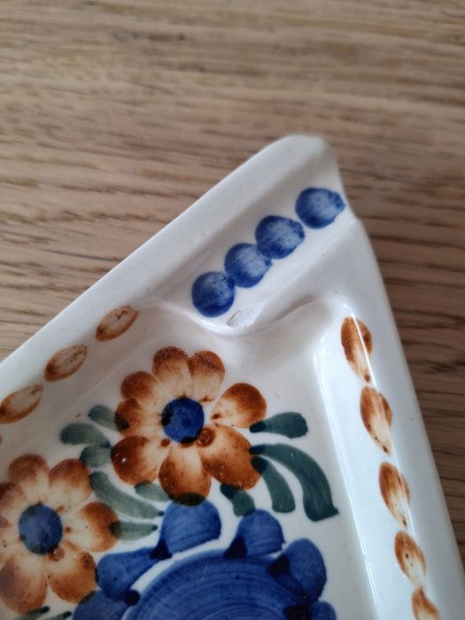 Popielniczka trójkątna PRL Fajans Włocławek