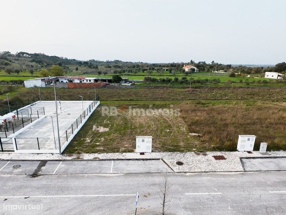 Lote para Construção com 490m2 - Lamarosa, Torres Novas