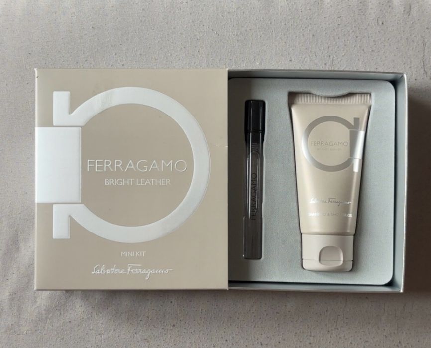 FERRAGAMO mini kit