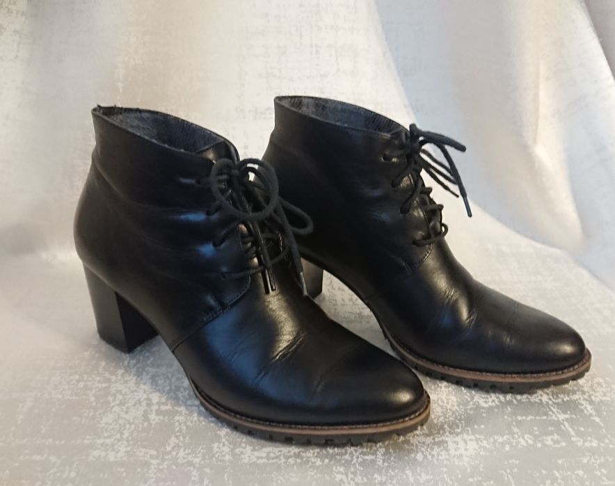 Botki skórzane Ryłko roz 40