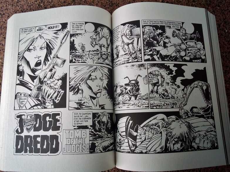 BD - Judge Dredd: The Complete Case Files 10