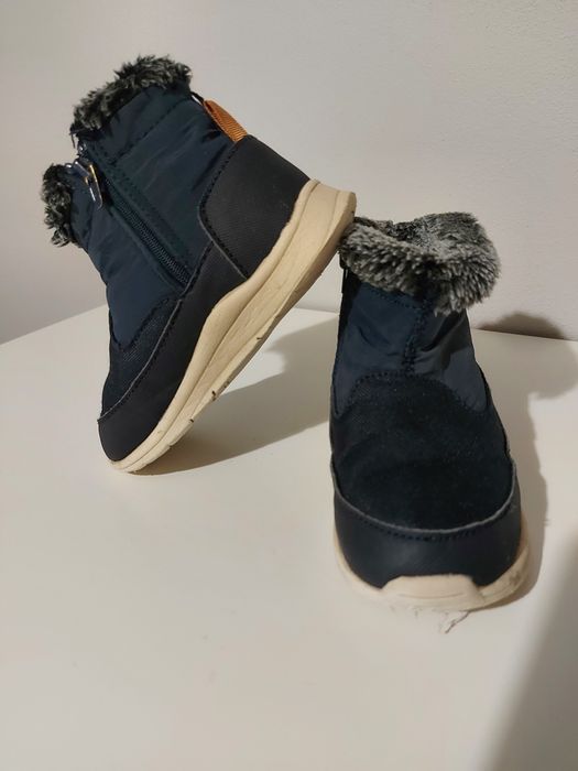 Buty zimowe Zara, ocieplane roz.24