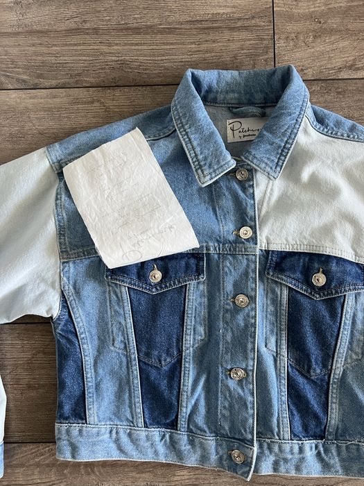 Куртка джинсова Stradivarius р.S