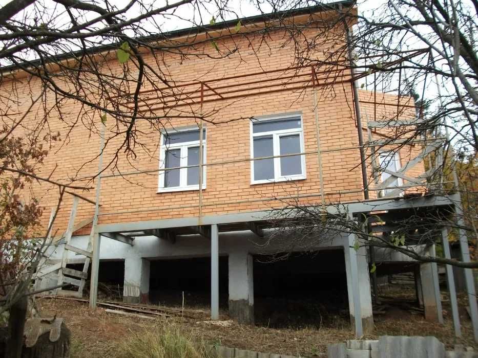 Продам дом в живописном посёлке Высокий,180м2 (код 4825)