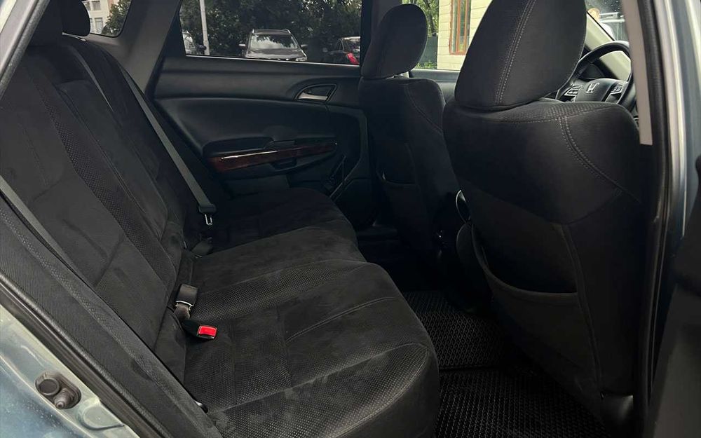Honda Crosstour 2012