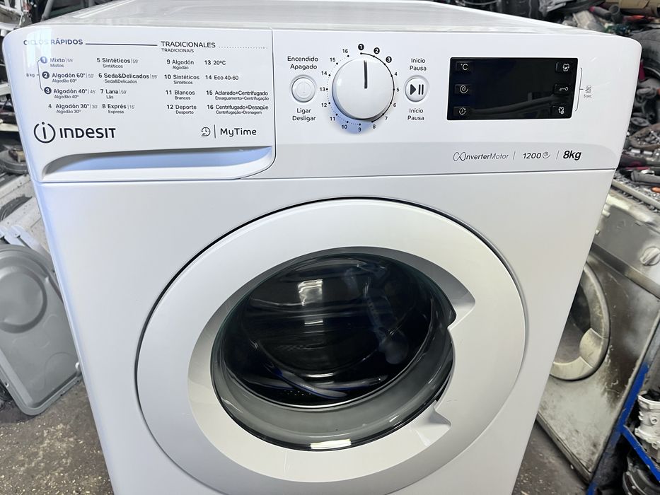 Maquina de lavar roupa Indesit 8kg