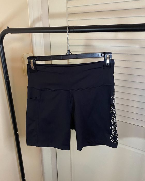 Жіночі чорні велосипедки Calvin Klein