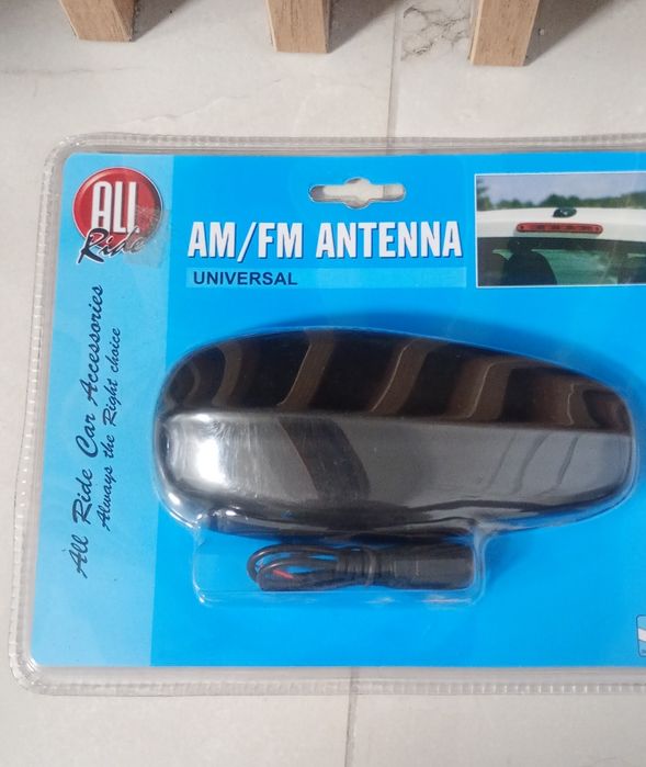 Antena samochodowa universal