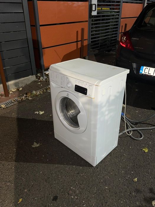 Pralka Slim Indesit IWSE 61281 (6kg, 1200 obr.) | Sprawna