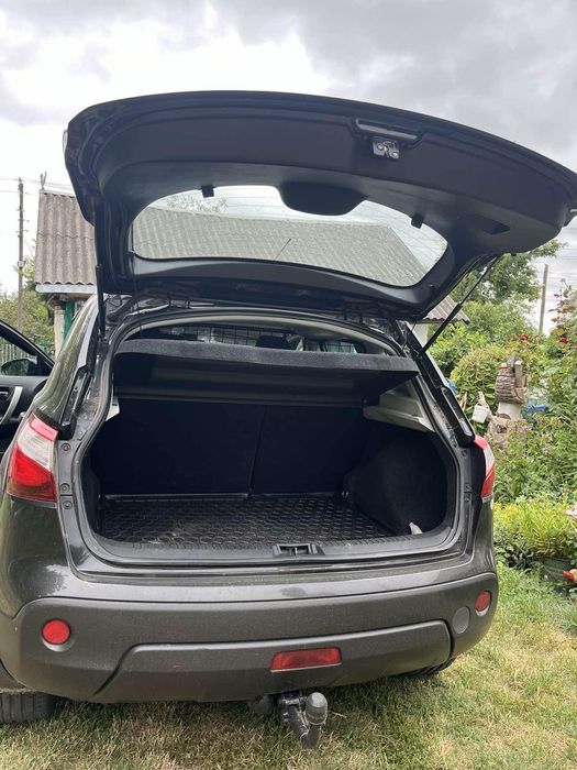 Продам Nissan Qashqai